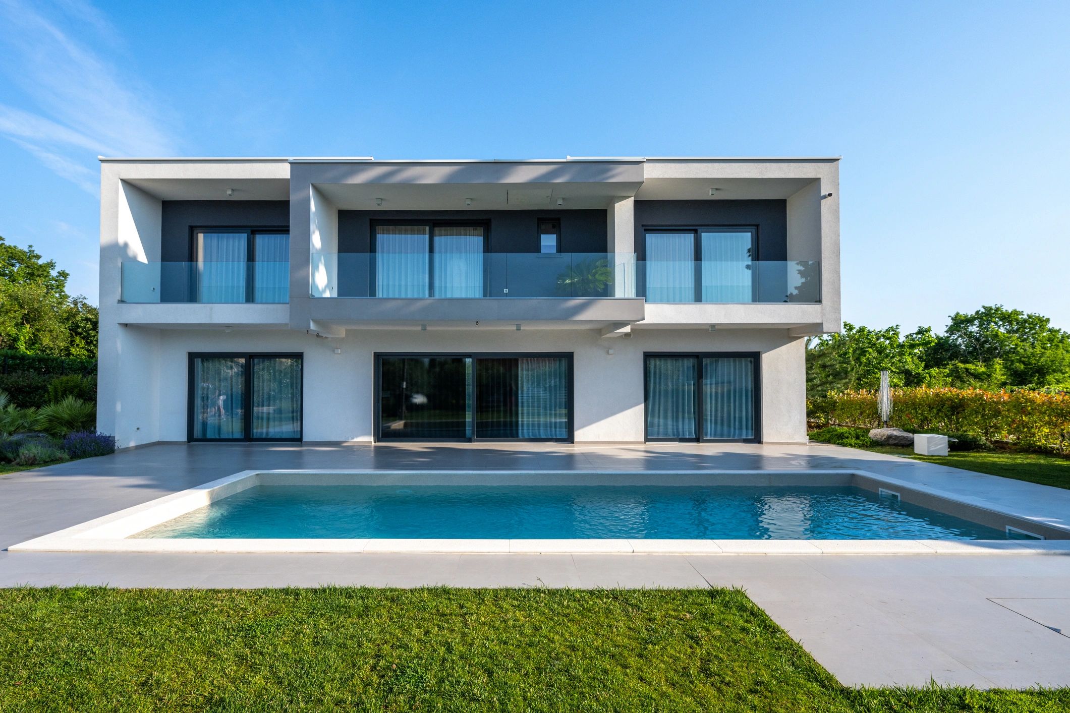 Luxury modern home exterior in Ontario